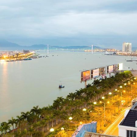 Capital O 1200 Salem Riverside Hotel 다낭 외부 사진