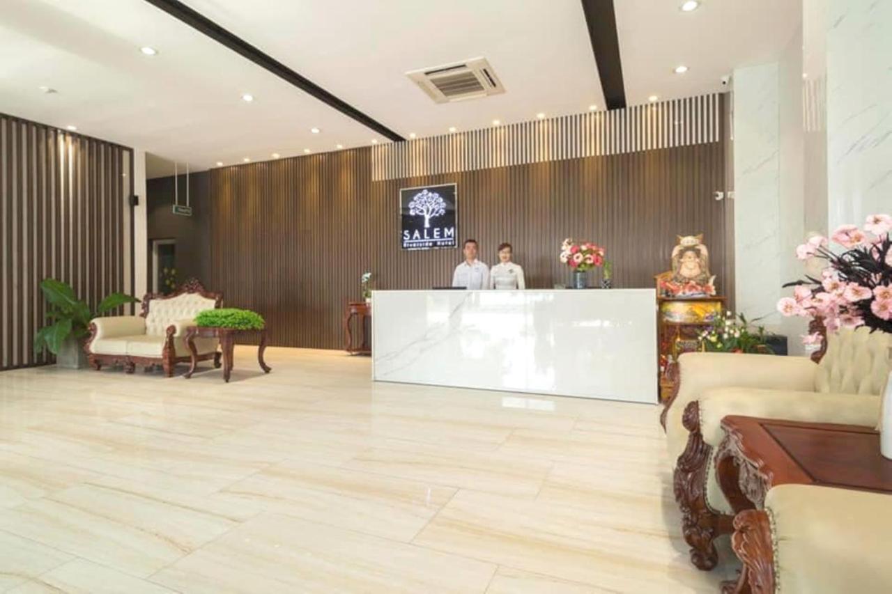 Capital O 1200 Salem Riverside Hotel 다낭 외부 사진